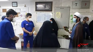 دیدار فرمانده سپاه جاجرم با پرستاران