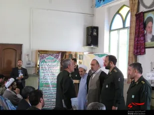 مسئولان باید خود را خدمتگزار مردم و انقلاب بدانند