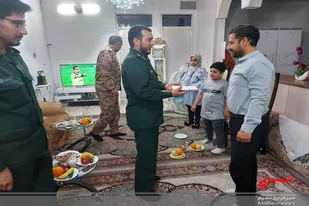 فرمانده نیروی مقاومت بسیج سپاه ناحیه شهرستان سرخه با مسئول اسکان طرح بهار خدمت دیدار کرد