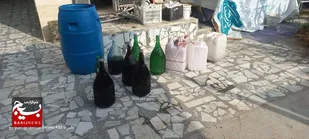 کشف وضبط یک کارگاه مشروبات سازی دریکی از محلات بابل