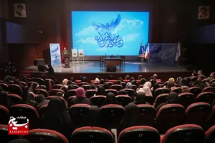 آئین اختتامیه جشنواره استانی &laquo;تئاتر چلچراغ&raquo; با موضوع عفاف و حجاب در قم