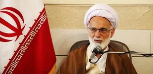 لزوم تسریع در واکسیناسیون عمومی جامعه/ تصمیمات در نظام اسلامی باید گره گشا و تحول آفرین باشد