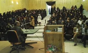 ملت&zwnj;های منطقه با تأسی از انقلاب اسلامی استکبار جهانی را به زانو درآورده&zwnj;اند