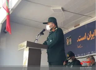 استقرار نظام جمهوری اسلامی نظام سلطه را به چالش کشید