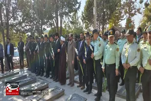برگزاری آیین غبارروبی و عطرافشانی گلزار شهدای بهشت هاجر ملایر