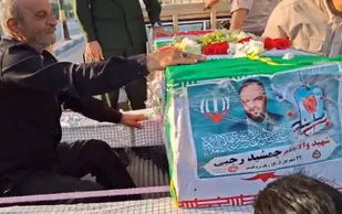 تشییع پیکر شهید جمشید رجبی در بندر امام خمینی