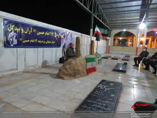 رزمندگان گردان ۱۱۷آران وبیدگل با چند خانواده شهید دیدار نمودند