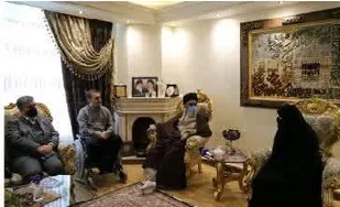 همسران جانبازان خودشان را وقف خدمت کرده اند