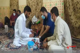 ویزیت رایگان 48 نفر و توزیع 500 عدد ماسک میان ساکنین منطقه کهنه قلعه سراوان