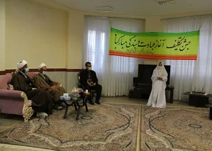 گفت و گوی امام جمعه ایلام با کودکان بی سرپرست در جشنی متفاوت