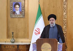 روحانیت در دفاع مقدس پیش&zwnj;قراول بود/ روحانیت &zwnj;در دل مردم جای دارد