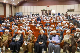تصاویر/ برگزاری همایش جهاد تبیین با محوریت مشارکت حداکثری در انتخابات
