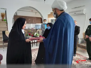 دیدار فرمانده سپاه شیروان با رتبه برتر کنکور سراسری
