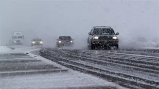 جاده&zwnj;های آذربایجان شرقی لغزنده است