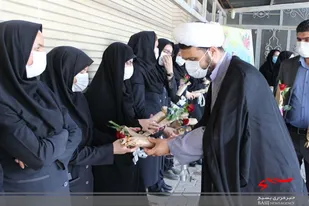 بانوان محجبه پرستار و اصناف شهرستان ساوجبلاغ تجلیل شدند +تصاویر