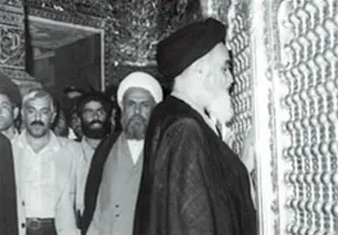 نظم امام خمینی(ره) در 15 سال تبعید