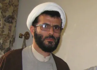 احترام و اعتماد به دشمن منطقی نیست