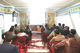 نشست فصلی هیئت یاوران ولایت در شهرستان کیار