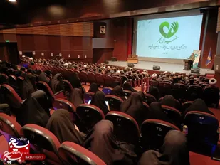 ۱۹۰ نفر از فعالان عرصه اجتماعی محلات و بسیج قم تجلیل شدند