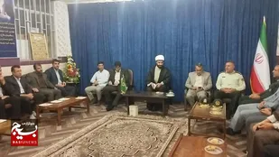 دیدار فرماندار و مدیران ادارات  با امام جمعه دلفان