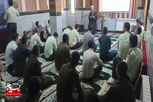 دیدار مسئول نمایندگی ولی فقیه در سپاه رزن با مسئول عقیدتی فرماندهی انتظامی شهرستان