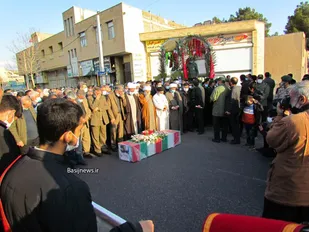وداع با شکوه مردم سمنان با پیکر مطهر سردار &laquo;مهدی مهدوی نژاد&raquo;+ تصاویر