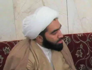 ترویج قرآن و نهج البلاغه در جامعه