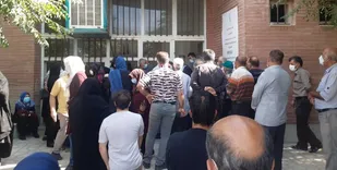 تجمع در مراکز واکسیناسیون فاجعه&zwnj;آفرین است/اعلام آمادگی بسیج برای همکاری در مراکز واکسیناسیون