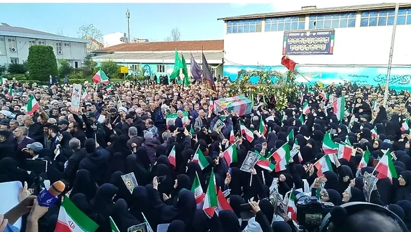 مراسم تشییع پیکر مطهر شهدای مدافعان ایران