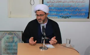 شکست آمریکا در طبس از وعده های صادق الهی بود/اگر ما با خدا باشیم خدا زمین و زمان را در اختیارمان قرار می&zwnj;دهد