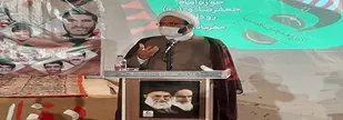 مواظب باشیم جریان تحریف ذهن ها را از شخصیت اصلی امام(ره) و دفاع مقدس دور نکند