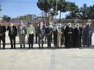 عزت نظام اسلامی دردنیاحاصل جانفشانی شهدااست.