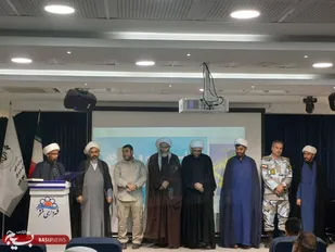 مراسم تکریم و معارفه مسئول دفتر نمایندگی ولی فقیه در ناحیه مقاومت بسیج سپاه قشم برگزار شد