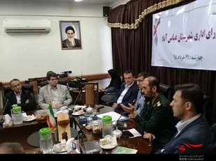 شهدا حق بزرگی برگردن همه دارند/ مسئولین موظف به ادامه راه شهدا هستند