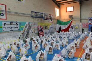 کمک ده&zwnj;ها میلیونی اصناف بسیجی در شاهرود