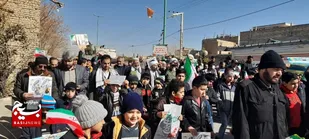 تصاویر راهپیمایی 22 بهمن در شهر کوشک خمینی شهر