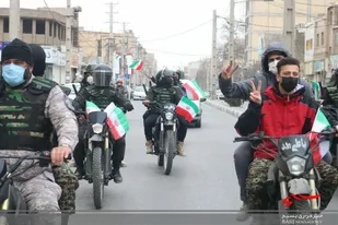 راهپیمایی روز ۲۲بهمن در محمدشهر برگزار شد