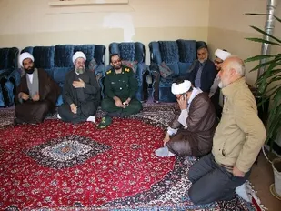 دیدار با خانواده ایثارگران در اردل