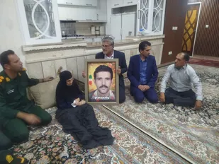 دیدار با خانواده معظم شهید والامقام عیسی شریفی در لردگان+ عکس