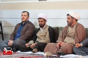دیدار مربیان عقیدتی سیاسی سپاه روح الله با نماینده ولی فقیه در استان مرکزی