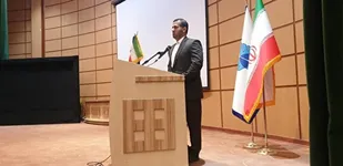 کارآفرینان نقش مهمی در تحقق شعار سال دارند