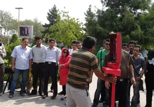 اجرای تئاتر خیابانی در شاهرود