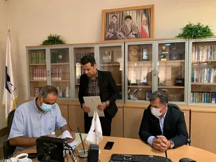 انعقاد تفاهم نامه   بین دانشگاه آزاد   و مرکز نوآوری لیزر ایران