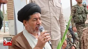 آیین غبار روبی گلزار شهدا به مناسبت سوم خرداد در مهاباد برگزار شد
