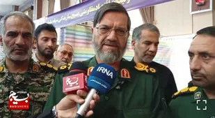 بازدید فرمانده سپاه سلمان از نمایشگاه اسوه