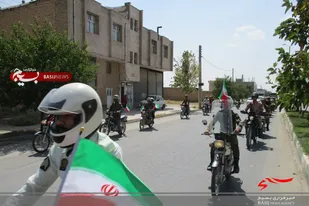 رژه خودرویی امنیت و اقتدار نیروهای نظامی و انتظامی در فامنین