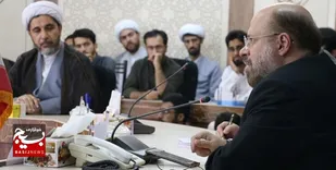 جامعه نخبگان باید روایت&zwnj; درست را به جهان منتقل کند