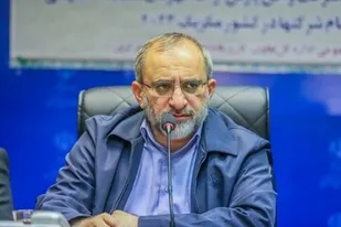 استاندار مرکزی:اگر لازم شد مدیران باید با هزینه&zwnj;ی شخصی روابط عمومی را تقویت کنند