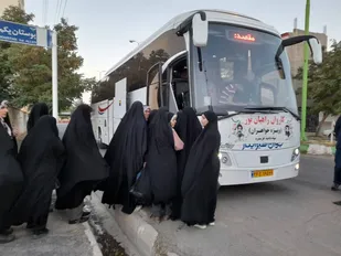 اعزام  خواهران بسیجی شهرستان خرمدره به اردوی راهیان نور شمالغرب کشور