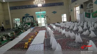 مراسم جز خوانی و آماده سازی ۱۵۰ بسته معیشتی در حوزه صدیقه طاهره ناحیه امام حسین (ع) برگزار شد